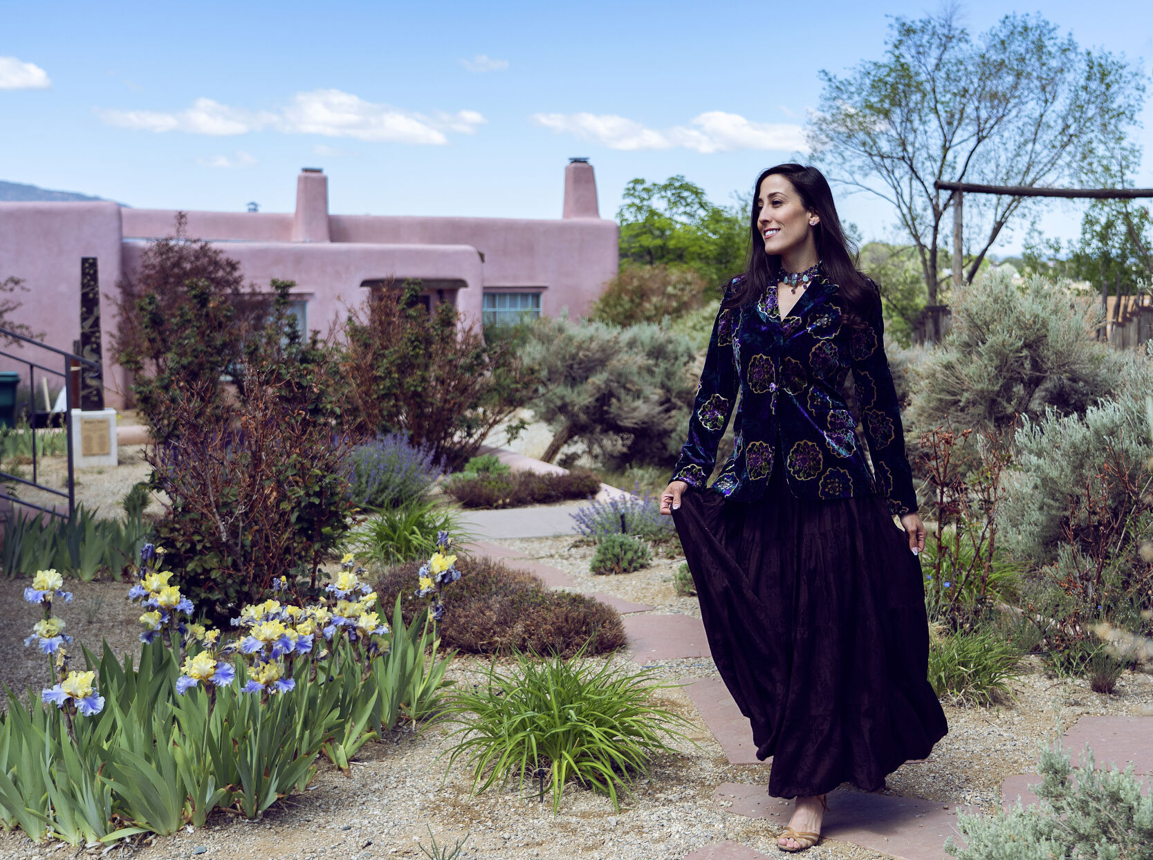 taos
